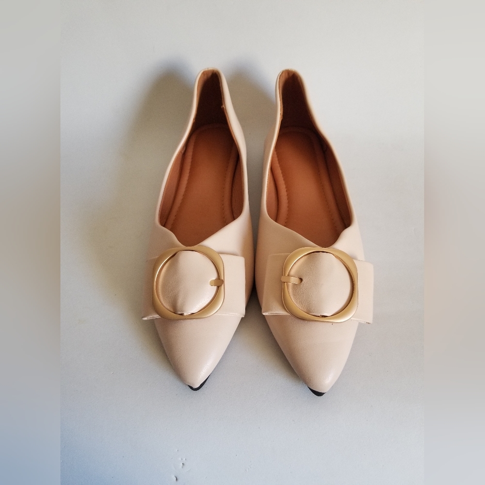 Women's unbranded european ballet flats light tan nude Sz8.5M pointed toe - Picture 9 of 16